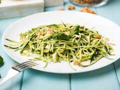 Walnut and Lemon Parsley Spaghetti: वीकेंड पर बनाना है कुछ खास तो स्पेगेटी और अखरोट से बनाएं ये कॉन्टिनेंटल रेसिपी, एक बार जरूर आजमाएं