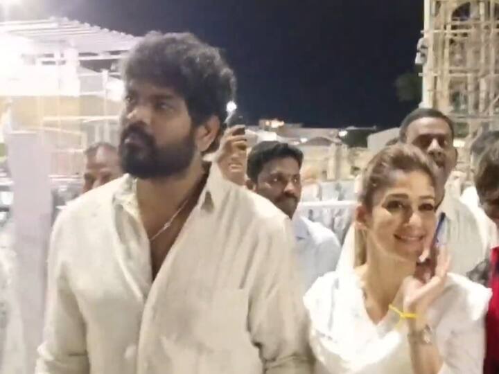 ஜவான் படத்தில் நயன்தாரா ஹீரோயினாகவும், வில்லனாக விஜய் சேதிபதியும் நடித்துள்ளனர். மேலும் தீபிகா படுகோன், பிரியாமணி, யோகி பாபு என ஏகப்பட்ட பிரபலங்களும் இணைந்துள்ளனர்.