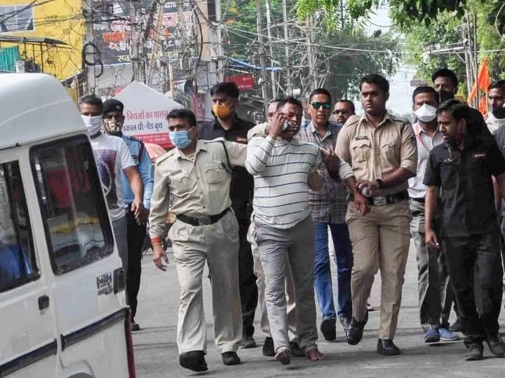 Bikru Kand Court Sentenced 23 Accused 10 Years 7 acquitted In Gangster Case Kanpur Dehat Encounter Vikas Dubey Encounter Case Bikru Kand: बिकरू कांड में कोर्ट का बड़ा फैसला, विकास दुबे गैंग के 23 लोगों को 10-10 साल की सजा, 8 पुलिसकर्मियों की हुई थी हत्या