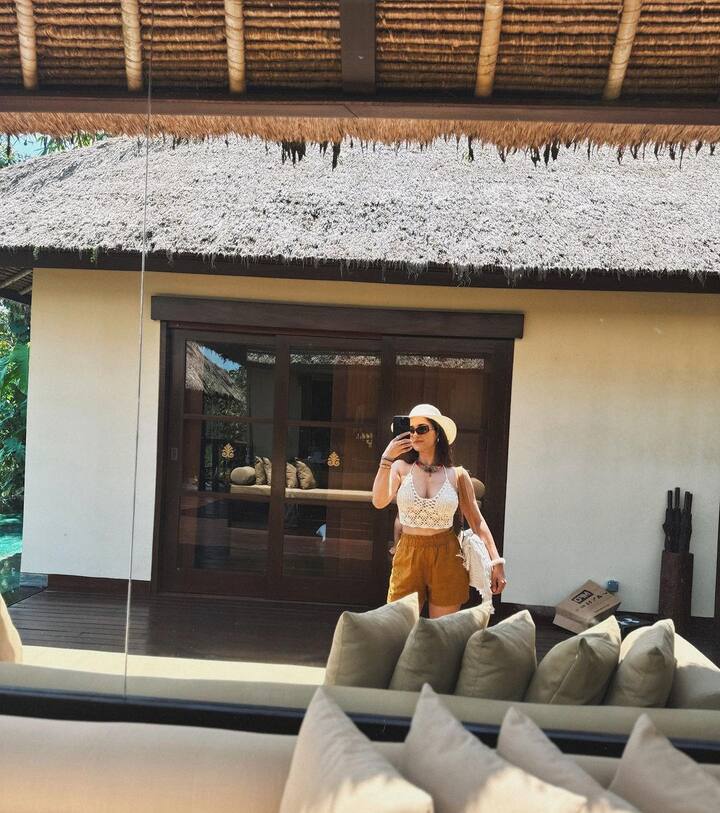 అందమైన రుహానీ శర్మ ఫోటోలు -Image credit: Ruhani Sharma/Instagram