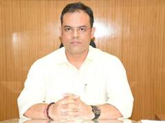 सरगुजा में 152 स्वास्थ्य कर्मियों पर गिरी निलंबन की गाज, 'एस्मा' के तहत कलेक्टर ने की कार्रवाई