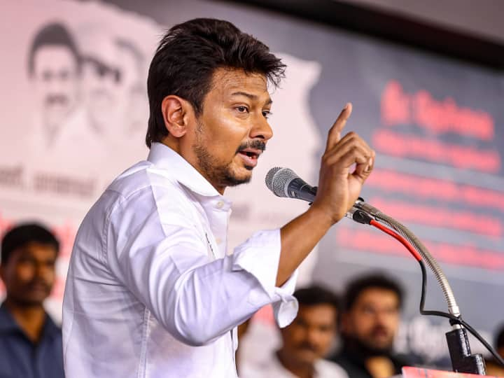 Udhayanidhi Stalin Sanatana Dharma Remark BJP demands apology from INDIA bloc Sanatana Dharma Row: सनातन मिटाने की बात पर I.N.D.I.A से बीजेपी ने कहा-माफी मांगो, उदयनिधि बोले- मैं अपनी बात पर कायम