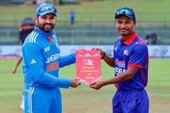 Virat Kohli Dance: ‘சேட்ட புடிச்ச பையன் சார்...’ இந்தியா - நேபாளம் கிரிக்கெட் போட்டியில் நடனமாடிய விராட் கோலி!