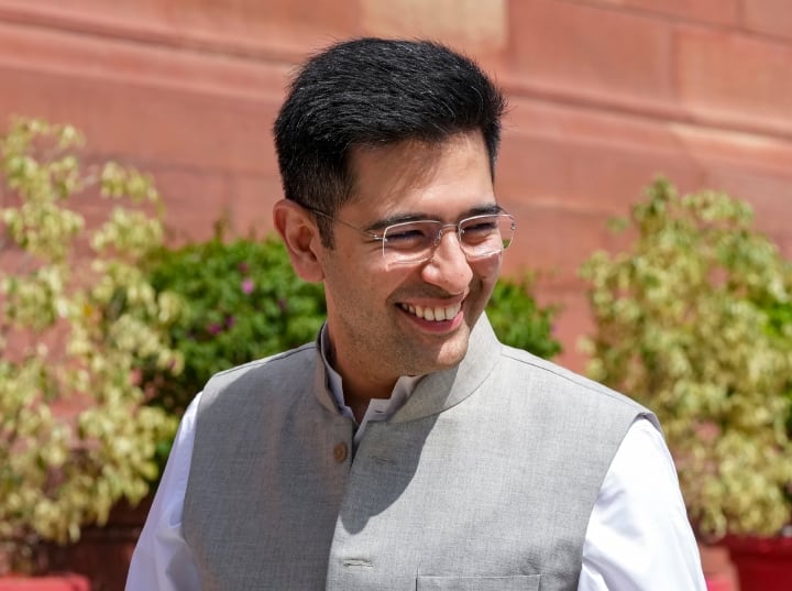India Name Change: INDIA का अधिकारिक नाम BHARAT करने पर राघव चड्ढा ने पूछा- 'यह BJP का निजी मसला नहीं, वो ऐसा...' India Name Change Row APP MP Raghav Chadha Asked- Said- This is not a personal issue of BJP India Name Change: INDIA का अधिकारिक नाम BHARAT करने पर राघव चड्ढा ने पूछा- 'यह BJP का निजी मसला नहीं, वो ऐसा...'