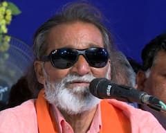 Laxman Barot Death: રાજ્યના જાણીતા ભજનીક લક્ષ્મણ બારોટનું નિધન, માયાભાઈ આહીર, કિર્તીદાન ગઢવીએ વ્યક્ત કર્યો શોક