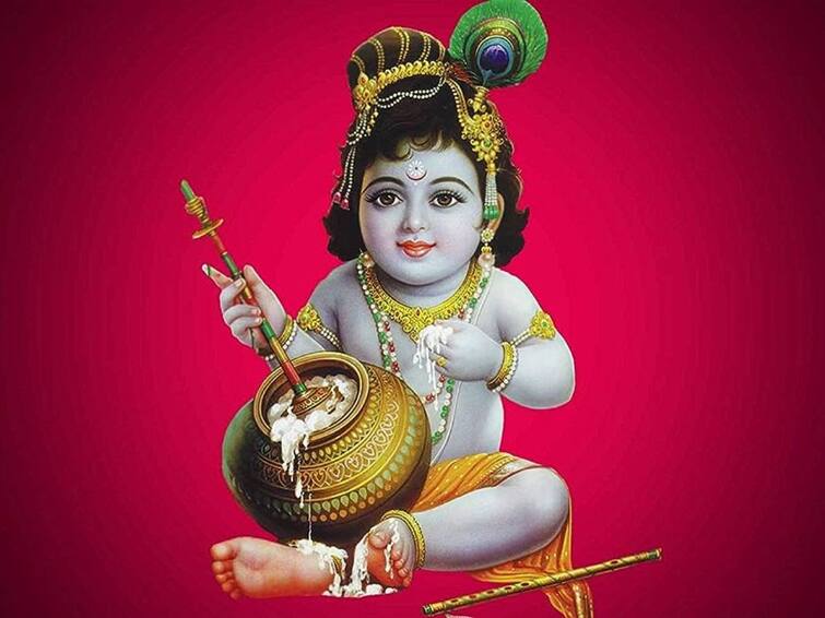 Shri Krishna Janmashtami 2023 shringar accessories Marathi News  Janmashtami 2023: जन्माष्टमीला असं सजवा तुमच्या श्रीकृष्णाला! श्रृंगारामध्ये 'या' गोष्टींचा करा समावेश