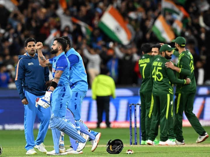india vs pakistan world cup 2023 match tickets price crossed 50 lakhs ODI WC 2023 IND vs PAK WC Match Tickets: 57 लाख रुपए में बिक रहा भारत-पाकिस्तान मैच का एक टिकट, फैन ने BCCI से किया सवाल