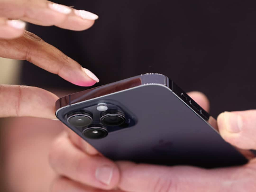 Shipments Of iPhone 15 Pro Max Models Face Weeks Of Delay iPhone 15 Pro Max Release Delay Supplier Sony Four Weeks Shipments Of iPhone 15 Pro Max Models Face Weeks Of Delay