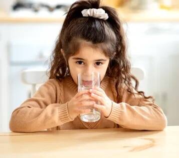 Diet for child: नहीं बढ़ रहा है बच्चे का वजन तो डाइट में शामिल करें ये 5 फूड्स