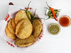 Khasta Kachodi Recipe: शाम के स्नैक्स में बनाएं खस्ता कचौरी, बच्चों से लेकर बड़ों तक को आएगा खूब पसंद