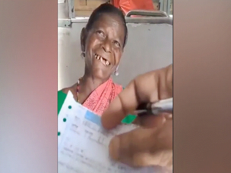 Woman Travelling By Train Shows Ticket She Bought For Her Pet Goat Woman Travelling By Train Shows Ticket She Bought For Her Pet Goat, Watch Viral Video