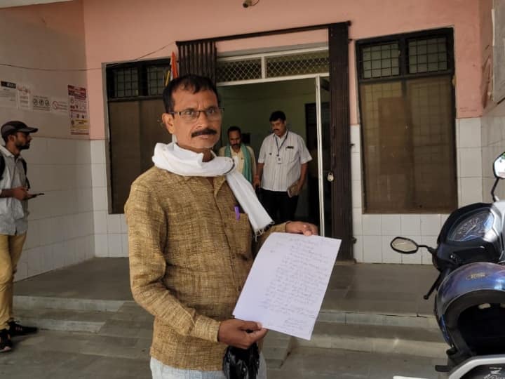 Ghazipur Tuberculosis patients forced to buy expensive medicine due to health department ANN Ghazipur News: गाजीपुर में टीबी के मरीज महंगे दामों पर दवा खरीदने को मजबूर, परिजनों ने लगाया ये आरोप