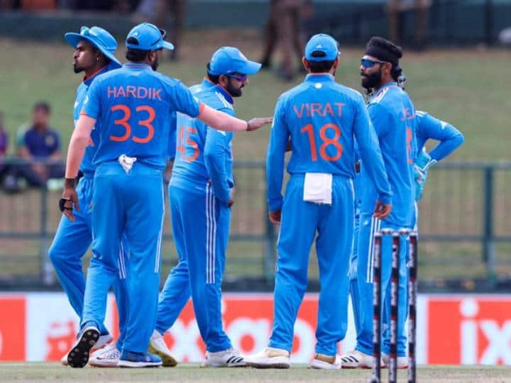 Indian Team ODI World Cup Squad 2023 Has 4 Players From Mumbai Indians And 3 From Gujarat Titans No players from RR SRH and PBKS were selected in Team India World Cup Squad: वर्ल्ड कप टीम में दिखा मुंबई इंडियंस का दबदबा, 3 फ्रेंचाइजियों के किसी खिलाड़ी को नहीं मिली जगह