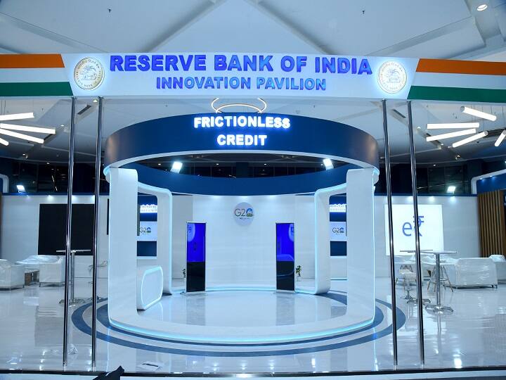 इसके अलावा सभी मेहमानों को किसान क्रेडिट कार्ड (KCC) और डेयरी लोन के आसान लोन अप्रूवल के तरीके को भी दिया जाएगा.