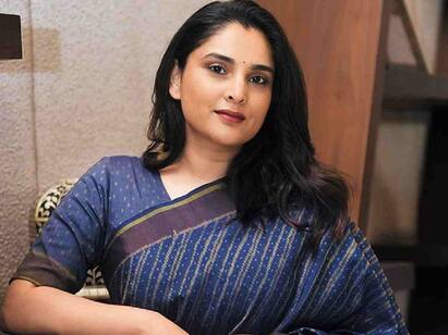 Divya Spandana See you in namma uru soon Divya Spandana tweet Divya Spandana: இறந்துவிட்டதாக பரவிய வதந்தி...ரம்யா போட்ட அந்த ட்வீட்...குஷியில் ரசிகர்கள்!