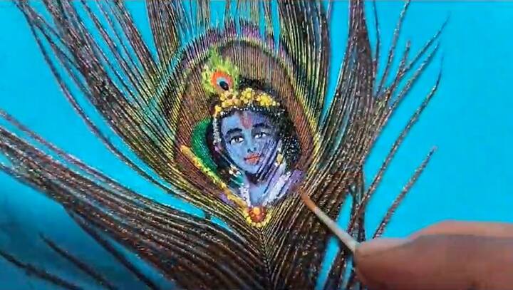 म्हणून रामाने प्रसन्न होऊन मी तुझं हे ऋण कृष्ण अवतारात पीस कायम माझ्याजवळ आठवण म्हणून ठेवीन, असं सांगितलं.