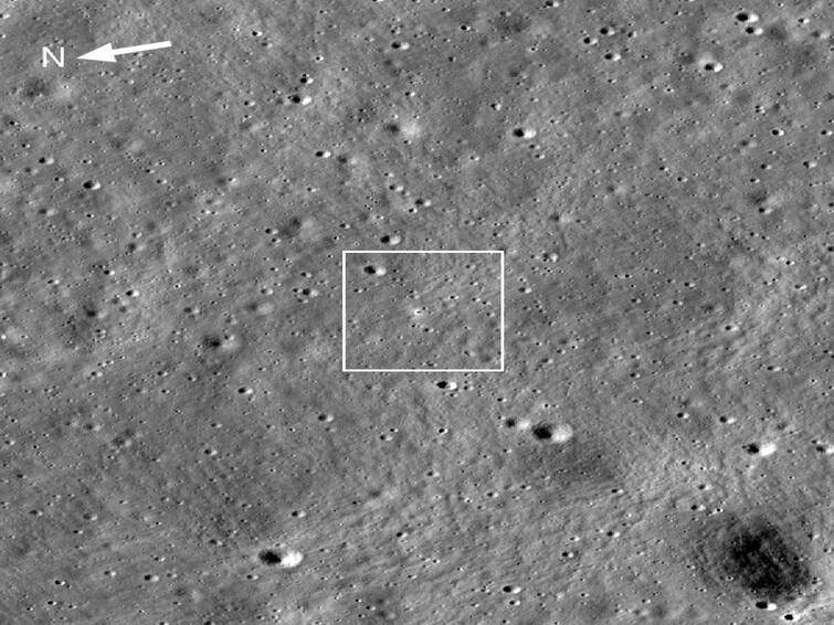 Chandrayaan 3's Vikram lander was captured by NASA's Lunar Reconnaissance Orbiter. Chandrayaan 3 By NASA: விக்ரம் லேண்டரை புகைப்படம் எடுத்த நாசாவின் LRO.. இணையத்தில் வைரலாகும் புகைப்படம்..