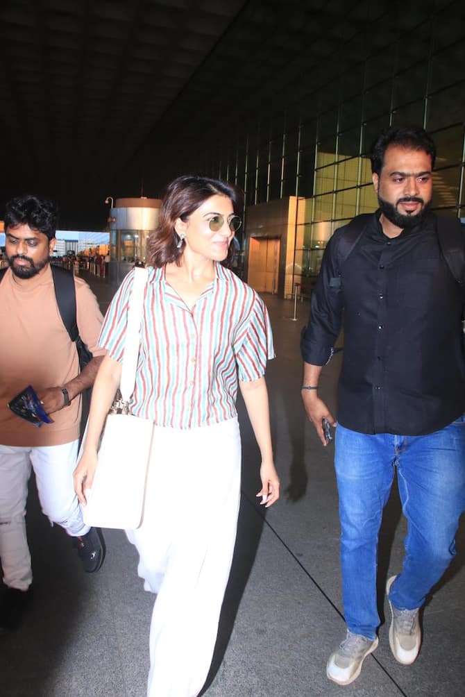 Events - Spotted Samantha At Mumbai Airport Movie Launch and Press Meet  photos, images, gallery, clips and actors actress stills 