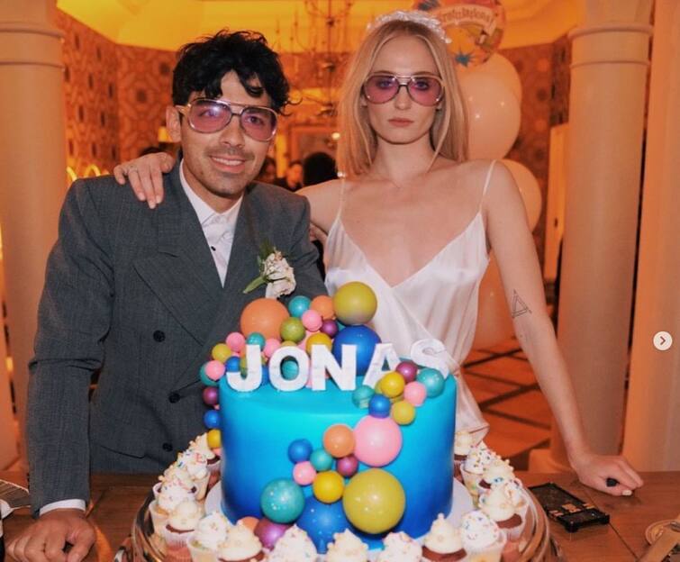 After 4 years of marriageS hophie Turner And Joe Jonas Divorce Shophie Turner And Joe Jonas Divorce:  લગ્નના 4 વર્ષ બાદ અલગ થયા પ્રિયંકા ચોપડાના જેઠ-જેઠાણી, સોફી ટર્નરે કરી જાહેરાત