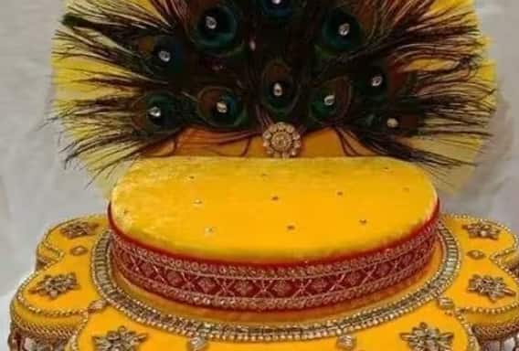 Janmasthami 2023: घर पर कैसे सजाएं बाल गोपाल का पालना, देखें ये 7 शानदार डिजाइन