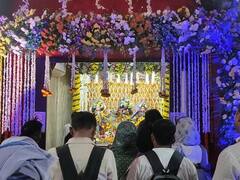 Janmashtami 2023: वाराणसी के इस्कॉन मंदिर में जन्माष्टमी की धूम, तस्वीरों में देखें भक्ति के अलग-अलग रंग