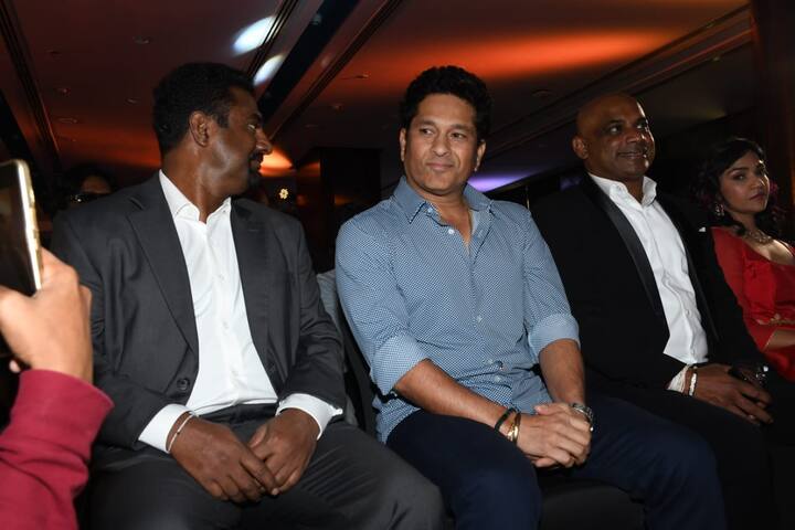 श्रीलंकेचा क्रिकेटपटू मुथय्या मुरलीधरनच्या (Muttiah Muralitharan) आयुष्यावर आधारित असणाऱ्या 800 या चित्रपटाचा ट्रेलर लाँच इव्हेंट नुकताच पार पडला.