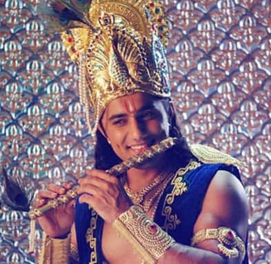 स्प्लिट्सविला में नजर आ चुके पॉपुलर एक्टर विशाल कर्णवाल भी टीवी पर श्रीकृष्ण बन चुके हैं. एक्टर द्वारिकाधीश में नजर आए थे और फैंस के फेवरेट कृष्णा बन गए थे.