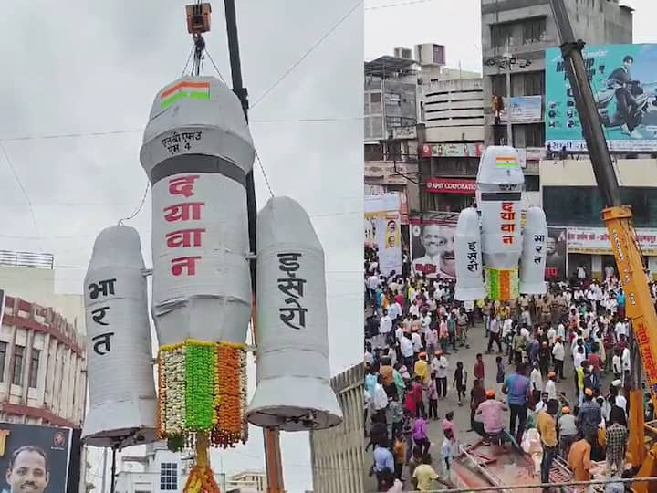 Janmashtami 2023 : सोलापुरातील गोकुळाष्टमीनिमित्त दहीहंडीचा उत्साह पाहायला मिळतोय.सोलापुरात चांद्रयानाची अनोखी दहीहंडी!