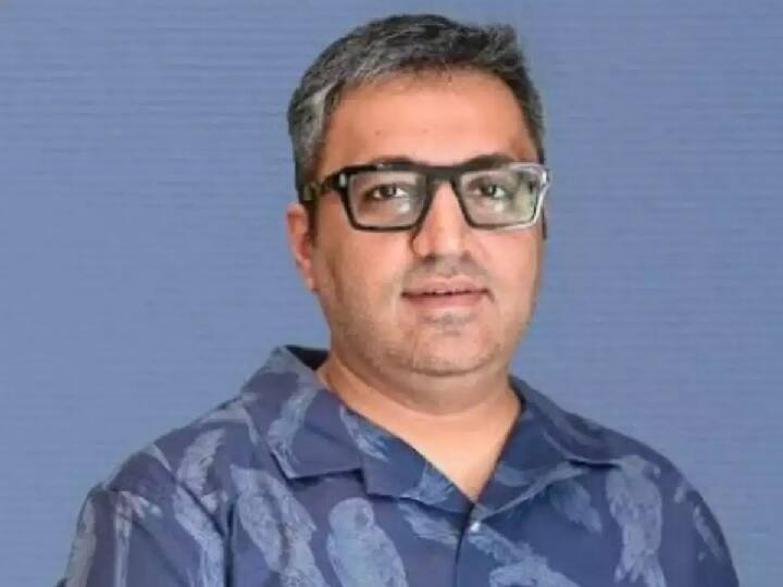 उन्होंने सोशल मीडिया प्लेटफॉर्म एक्स पर इस बारे में हाल ही में अपडेट किया. उस पोस्ट में ग्रोवर बुक माइ शो और बीसीसीआई की खिंचाई कर रहे हैं.