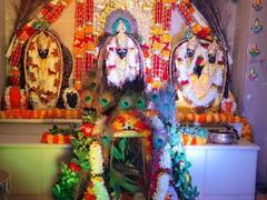 Krishna Janmashtami 2023:  काशी के मंदिरों में जन्माष्टमी की धूम, भगवान शिव के धाम में भी मना कृष्ण जन्मोत्सव, देखें तस्वीरें