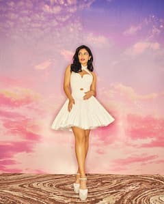 Bhumi Pednekar: బార్బీ డాల్ లా బుల్లిగౌనులో భూమి పెడ్నేకర్