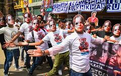 'Jawan': দেশজুড়ে কেক কেটে, পোস্টারে মালা পরিয়ে, মানব পিরামিড তৈরি করে 'জওয়ান দিবস' উদযাপন