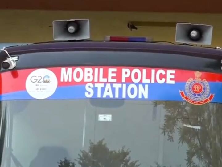 G-20 Summit 2023 Delhi Police Make Mobile Station Doing Patrolling Through Tractor G-20 Summit: जी-20 के लिए बना मोबाइल पुलिस स्टेशन, ट्रैक्टर से भी पेट्रोलिंग, देखें वीडियो