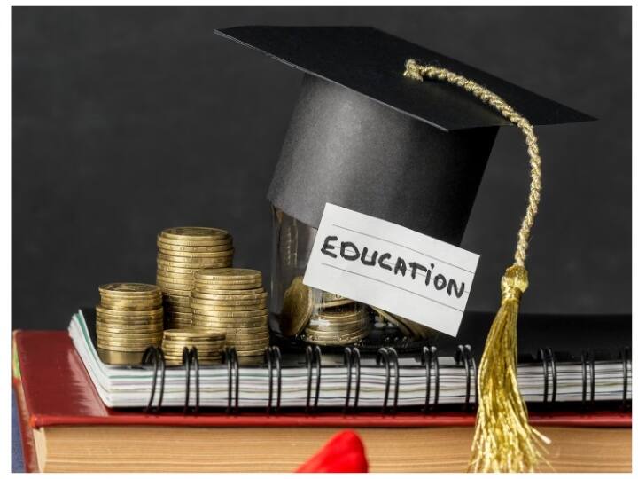 Reliance Foundation स्कॉलरशिप के लिए करें अप्लाई, 5000 स्टूडेंट्स को मिलेगी 2 लाख रुपये तक की मदद Reliance Foundation Scholarship 2023 24 Application Link Open 5000 students to get 2 lakh rupees help apply by october 15 Reliance Foundation स्कॉलरशिप के लिए करें अप्लाई, 5000 स्टूडेंट्स को मिलेगी 2 लाख रुपये तक की मदद