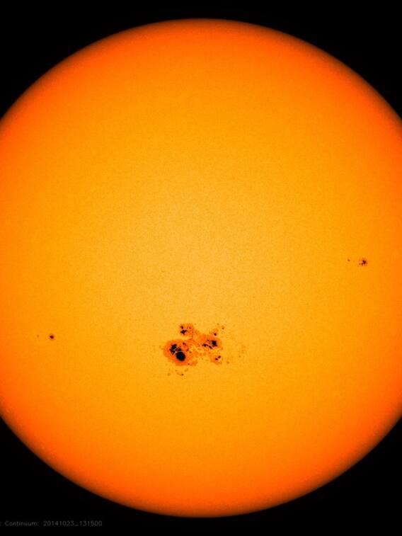 सूर्य पर बह रहे आग के दरिया के बीच कौन सी जगह है ठंडी