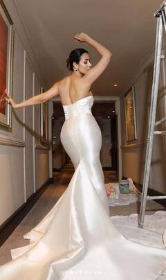 Malaika Arora: ਆਫ ਸ਼ੋਲਡਰ ਗਾਊਨ ਪਹਿਨ 'ਸੁਪਰਹੌਟ' ਦਿਖੀ ਮਲਾਇਕਾ ਅਰੋੜਾ, ਤਸਵੀਰਾਂ ਨੇ ਇੰਟਰਨੈੱਟ 'ਤੇ ਮਚਾਈ ਤਬਾਹੀ