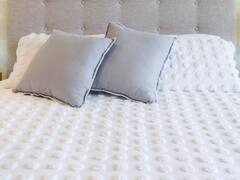 महाराष्ट्र: 160 किलो की महिला बिस्तर से गिरी, वापस उठाने के लिए बुलानी पड़ी फायर ब्रिगेड