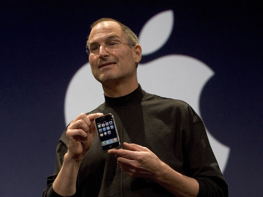 Trip Down iPhone Memory Lane: From First iPhone To iPhone 14, The Evolution Of Apple's Star Offering Apple iPhone 15 Launch Phones Over The Years Evolution 2007 Specifications Photos Steve Jobs Trip Down iPhone Memory Lane: From First iPhone To iPhone 14, The Evolution Of Apple's Star Offering
