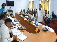 சீர்காழி ஒன்றியங்களில் தரமற்ற வளர்ச்சி திட்ட பணிகள் - ஆட்சியர்  கேள்விக்கு பதில் இன்றி விழித்த அலுவலர்கள்