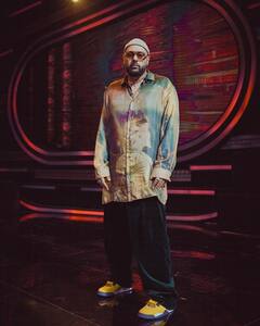 जब शाहरुख खान से मिलने पहुंचे बादशाह की हो गई सलमान खान से मुलाकात, रैपर बोले - ‘वो दोनों आपस में..’