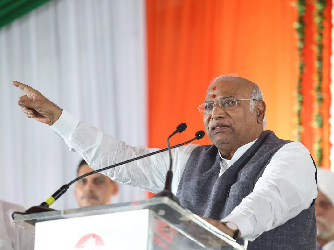 Congress President Kharge To Attend Second 'Bharose Ka Sammelan' In Poll-Bound Chhattisgarh Today Congress President Kharge To Attend Second Bharose Ka Sammelan In Poll Bound Chhattisgarh Today Congress President Kharge To Attend Second 'Bharose Ka Sammelan' In Poll-Bound Chhattisgarh Today