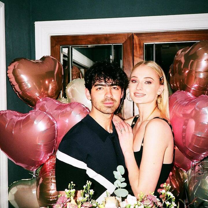 Sophie Turner And Joe Jonas Divorce: સોફી ટર્નર પાર્ટી ગર્લ છે જ્યારે એક્ટ્રેસ પ્રિયંકા ચોપરાના જેઠ જો જોનાસને ઘરે રહેવાનું પસંદ છે અને તે એક ફેમિલી મેન છે. તેમની જીવનશૈલીમાં ઘણો તફાવત હતો.