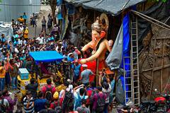 Ganesh Utsav 2023 : मोरया रे...! मुंबईत मंडळांच्या बाप्पांच्या आगमनाला सुरुवात!