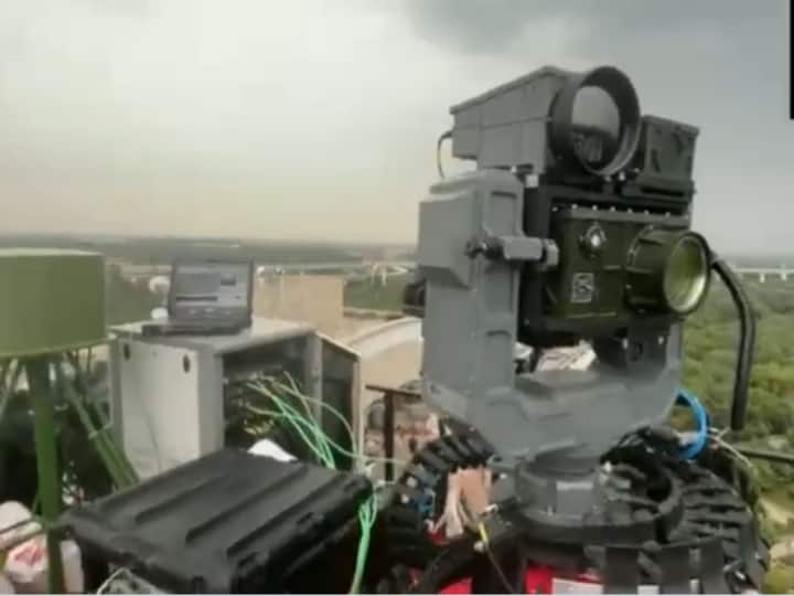 आसमान में दिखते ही ड्रोन के उड़ जाएंगे परखच्चे, जी-20 के लिए दिल्ली में लगाया गया ये गजब का डिफेंस सिस्टम G-20 Summit New Delhi Security anti Drone System installed Commando and snipers in Buildings आसमान में दिखते ही ड्रोन के उड़ जाएंगे परखच्चे, जी-20 के लिए दिल्ली में लगाया गया ये गजब का डिफेंस सिस्टम