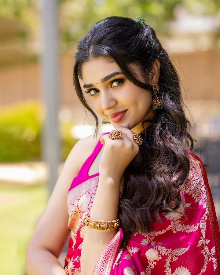 కృతి శెట్టి కొత్త ఫోటోలు (Image Courtesy : krithi.shetty_official / Instagram)