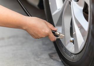 Car Care Tips: ਇਨ੍ਹਾਂ ਗਲਤੀਆਂ ਕਾਰਨ ਤੁਹਾਡੀ ਕਾਰ ਦੇਣ ਲੱਗਦੀ ਘੱਟ ਮਾਈਲੇਜ, ਜਾਣੋ ਕੀ ਨੇ ਇਹ ਚੀਜ਼ਾਂ?