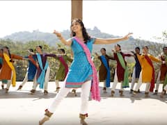 When Madhuri Dixit Said No To 'Wearing A Bra On Camera', Tinnu Anand Fired Her From The Amitabh Bachchan Film