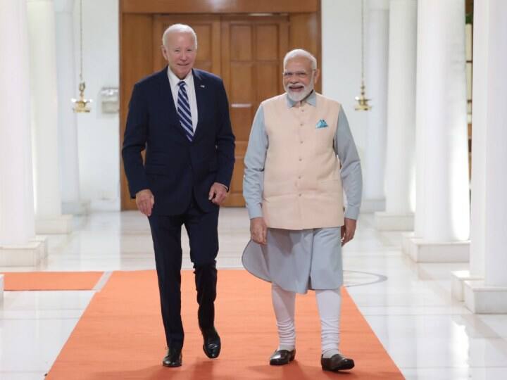 वहीं, बैठक से पहले व्हाइट हाउस ने कहा था कि बाइडेन जी20 शिखर सम्मेलन के लिए भारत की अपनी यात्रा के दौरान रोग नियंत्रण एवं रोकथाम केंद्र के कोविड-19 दिशा-निर्देशों का पालन करेंगे.