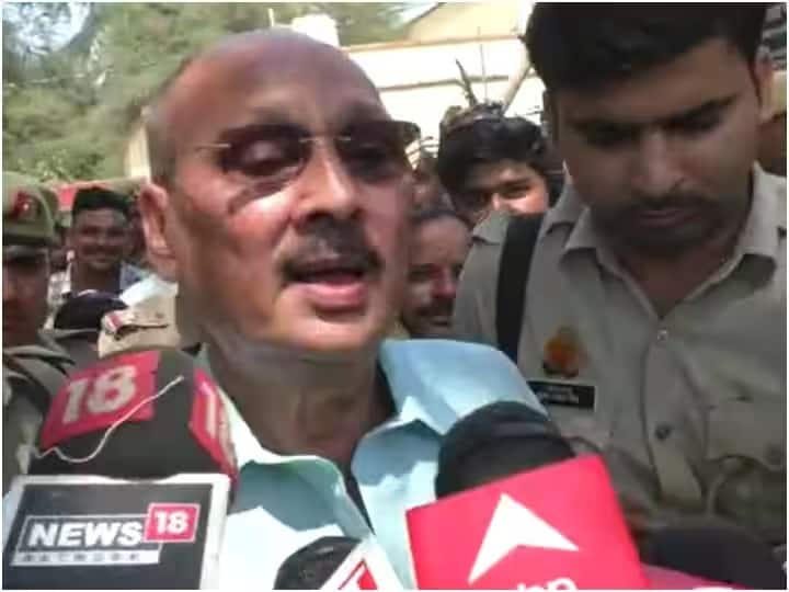 Samajwadi Party MLA Ramakant Yadav, Allahabad High Court rejects bail plea सपा विधायक रमाकांत यादव को बड़ा झटका, इलाहाबाद हाईकोर्ट ने खारिज की जमानत याचिका, बताई ये वजह