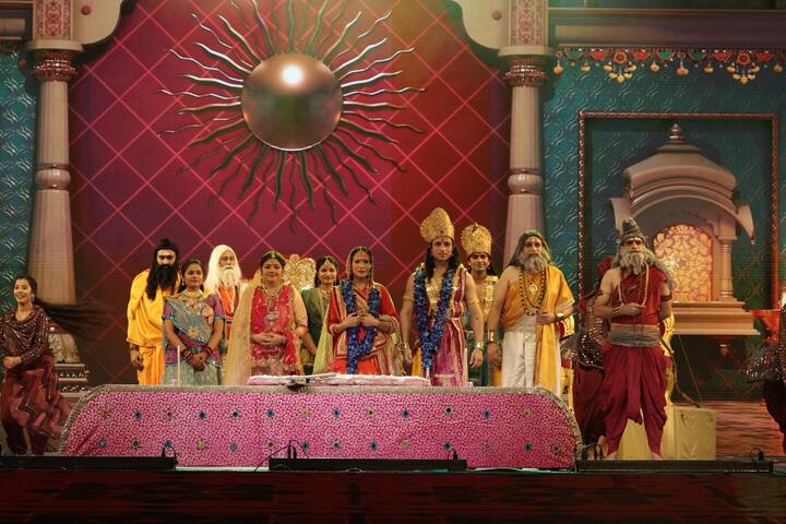 On the whole, the two-day mega event witnessed the presence of around 40,000 to 50,000 devotees, as told by Swami Narendranand, Secretary of the Sansthan. He also informed, “The performances were showcased with 3D projections in highest resolution designed with the finest details of art, culture, heritage, wall paneling, carvings, landscapes, etc., to create an environment specific to the era of the performances.” (Image Source: PR Handout)